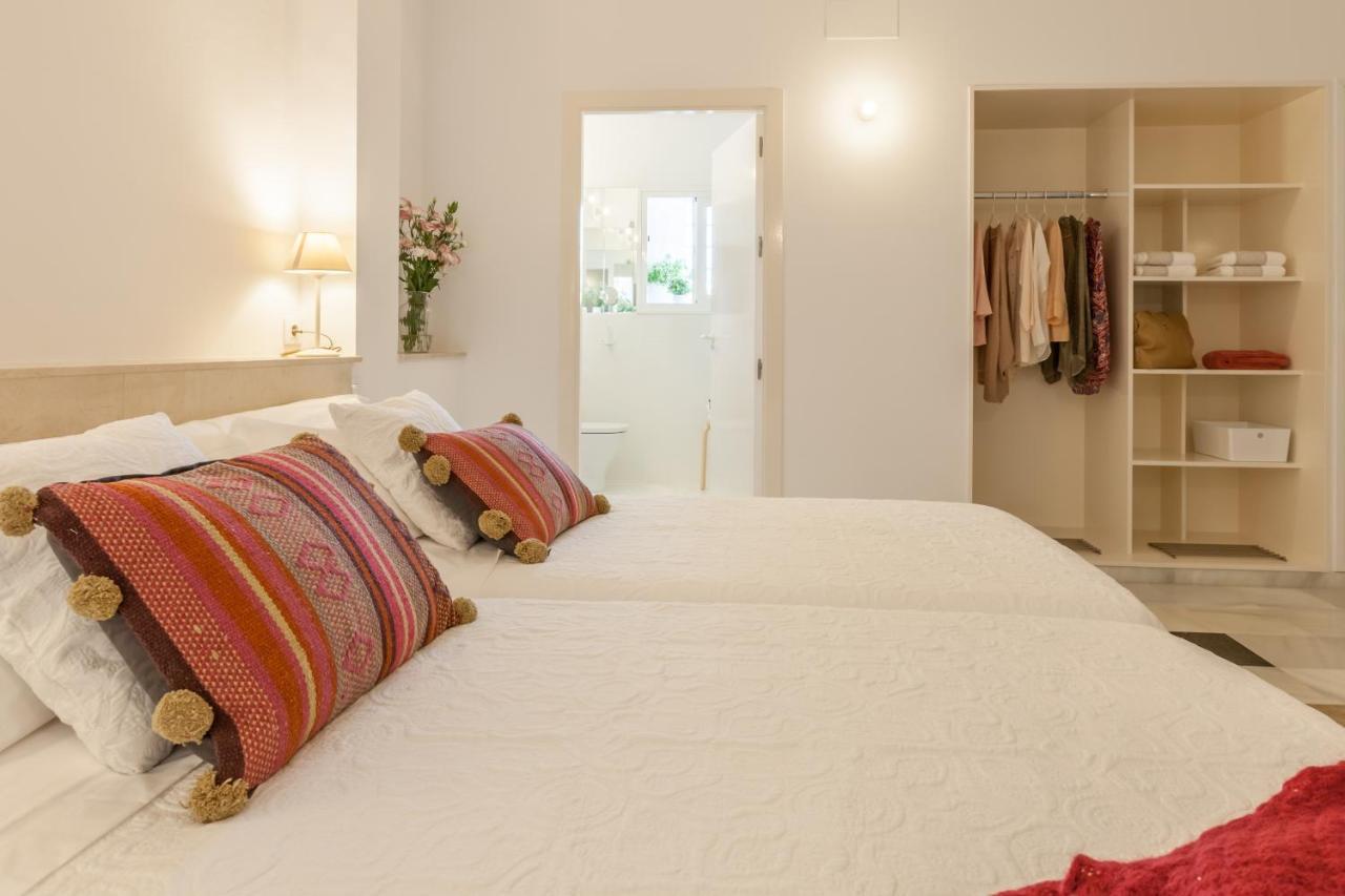 Apartamento Deluxe Calle Imagen เซบีญา ภายนอก รูปภาพ